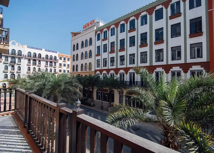 Bay Hotel 2*